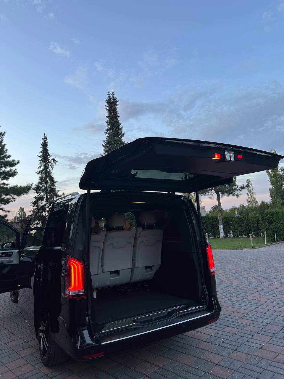 Mercedes V-Class Interior